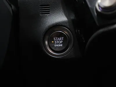 2023 لكزس إي إس 350