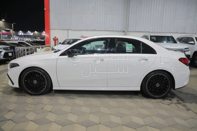 2026 مرسيدس - بنز أي 200