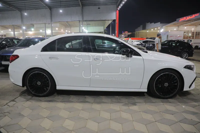 2026 مرسيدس - بنز أي 200