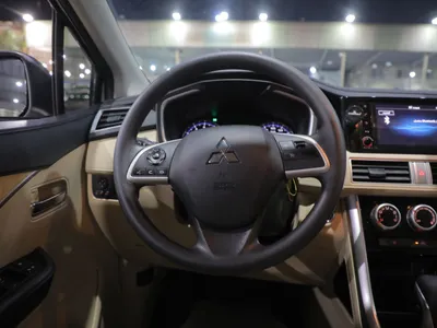 2024 متسوبيشي اكسباندر كروس