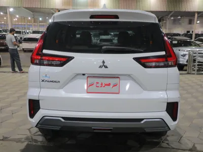 2024 متسوبيشي اكسباندر كروس