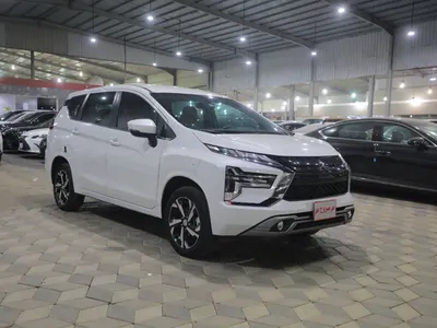 2024 متسوبيشي اكسباندر كروس