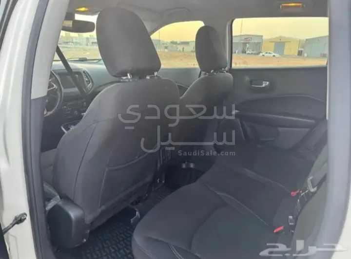 2018 جييب كومباس