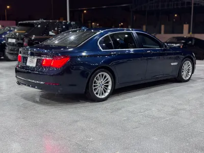 2014 بي ام دبليو الفئة السابعة 730 أي