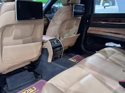 2014 بي ام دبليو الفئة السابعة 730 أي