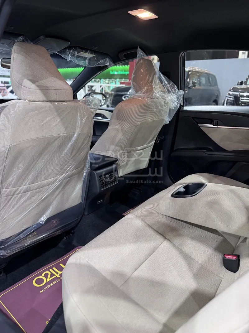 2025 تويوتا كامري