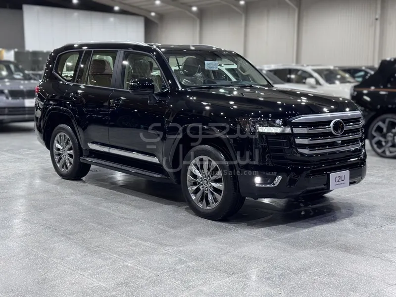 2025 تويوتا لاند كروزر جي اكس ار