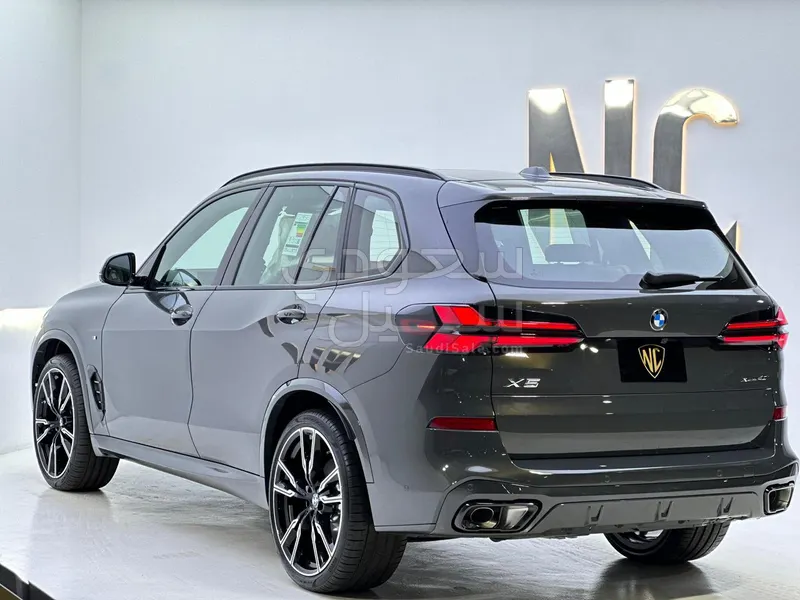 2024 بي ام دبليو الفئة اكس 5