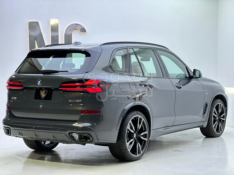 2024 بي ام دبليو الفئة اكس 5