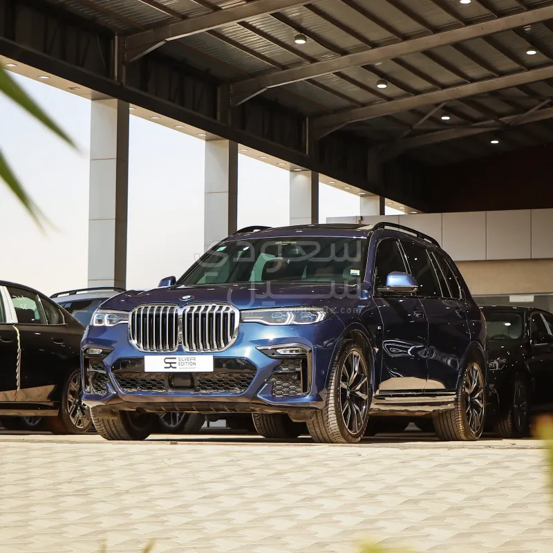 2022 بي ام دبليو الفئة اكس 7