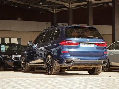 2022 بي ام دبليو الفئة اكس 7