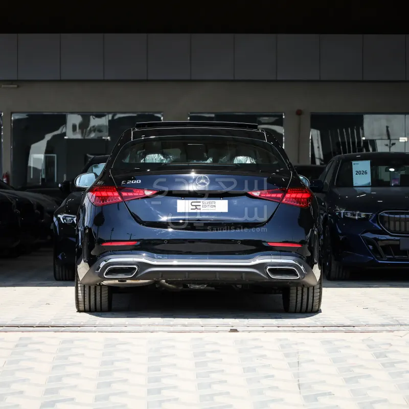 2025 مرسيدس - بنز سي 200