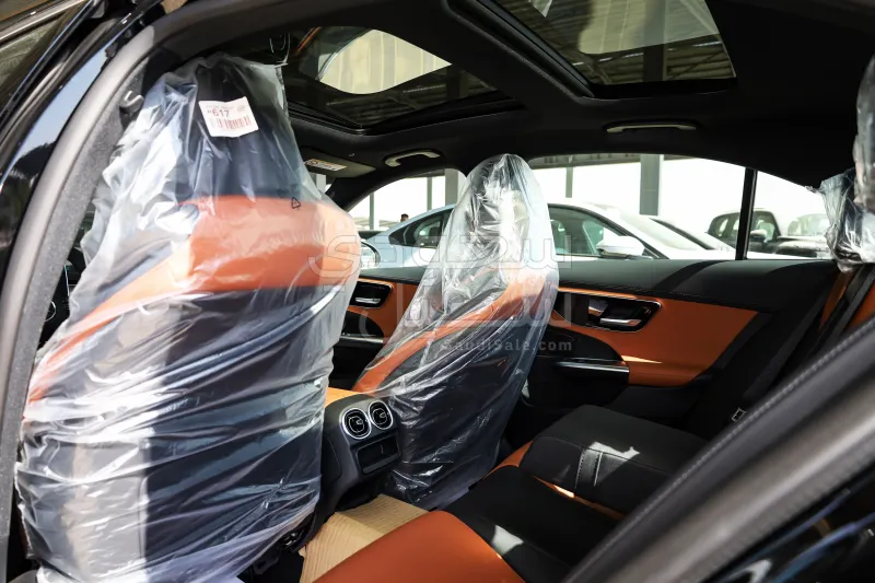 2025 مرسيدس - بنز سي 200