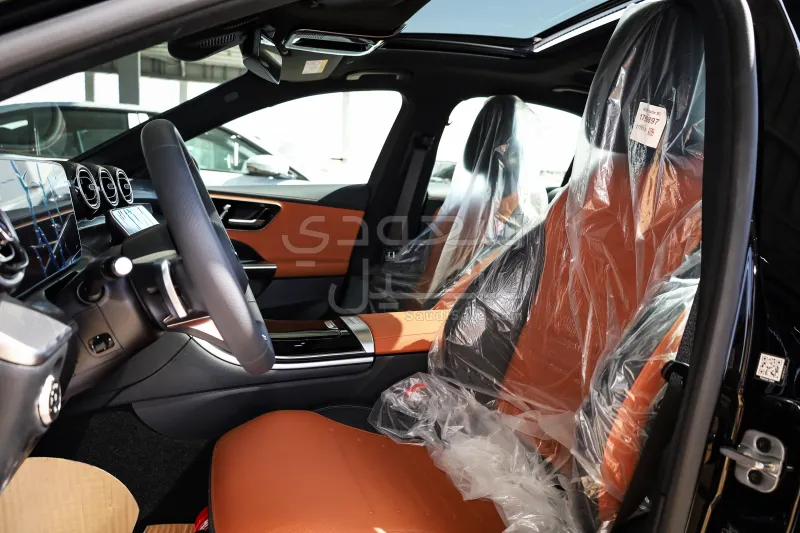 2025 مرسيدس - بنز سي 200