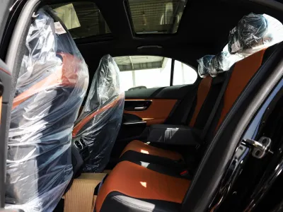 2025 مرسيدس - بنز سي 200