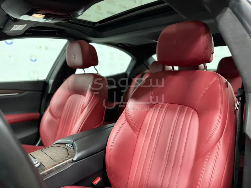 2022 مازيراتي جيبلي جي تي