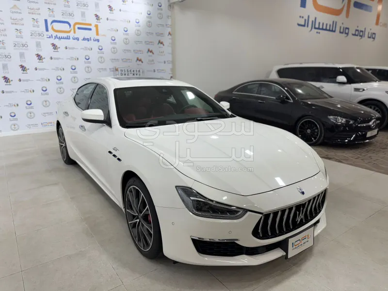 2022 مازيراتي جيبلي جي تي