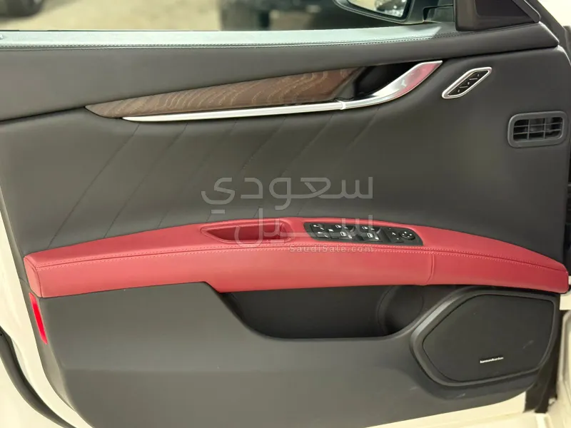 2022 مازيراتي جيبلي جي تي