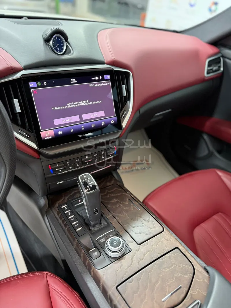 2022 مازيراتي جيبلي جي تي