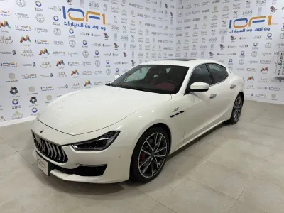 2022 مازيراتي جيبلي جي تي