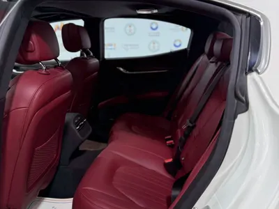 2022 مازيراتي جيبلي جي تي