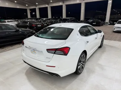 2022 مازيراتي جيبلي جي تي