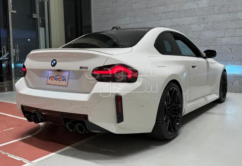 2024 بي ام دبليو الفئة ام إم 2