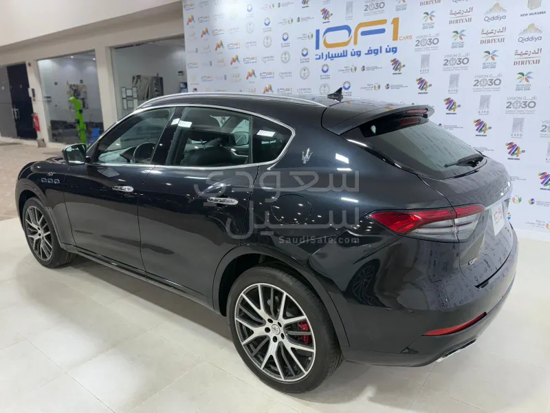 2022 مازيراتي ليفانتي جي تي