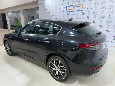 2022 مازيراتي ليفانتي جي تي