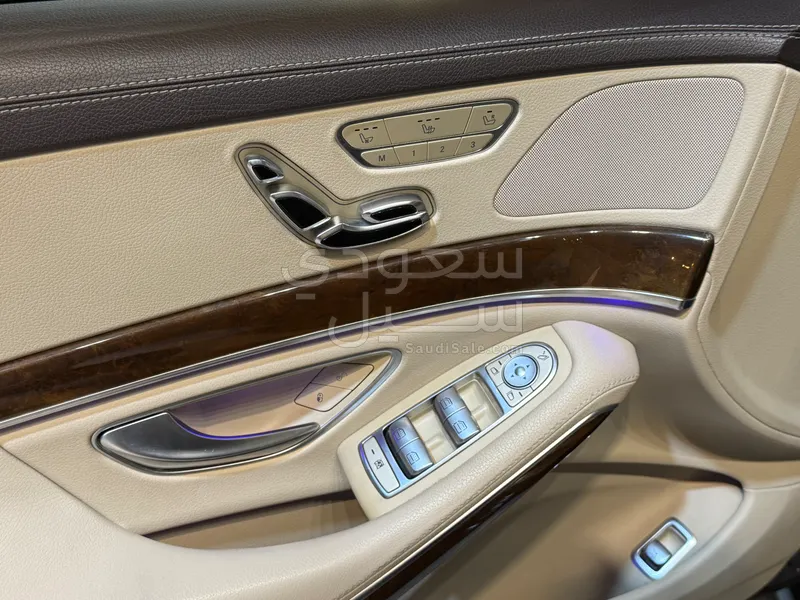 2015 مرسيدس - بنز إس 400