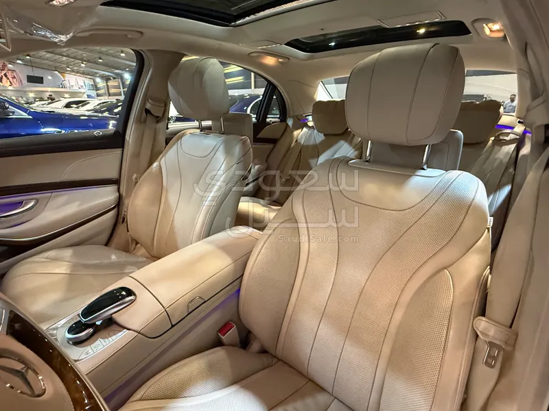 2015 مرسيدس - بنز إس 400