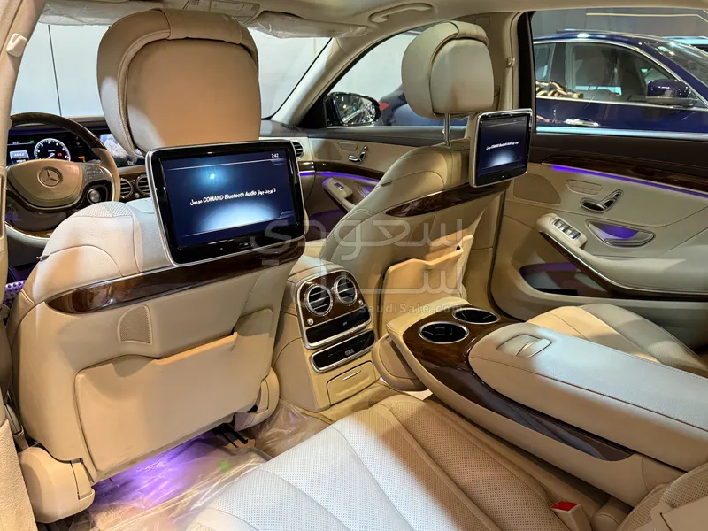 2015 مرسيدس - بنز إس 400