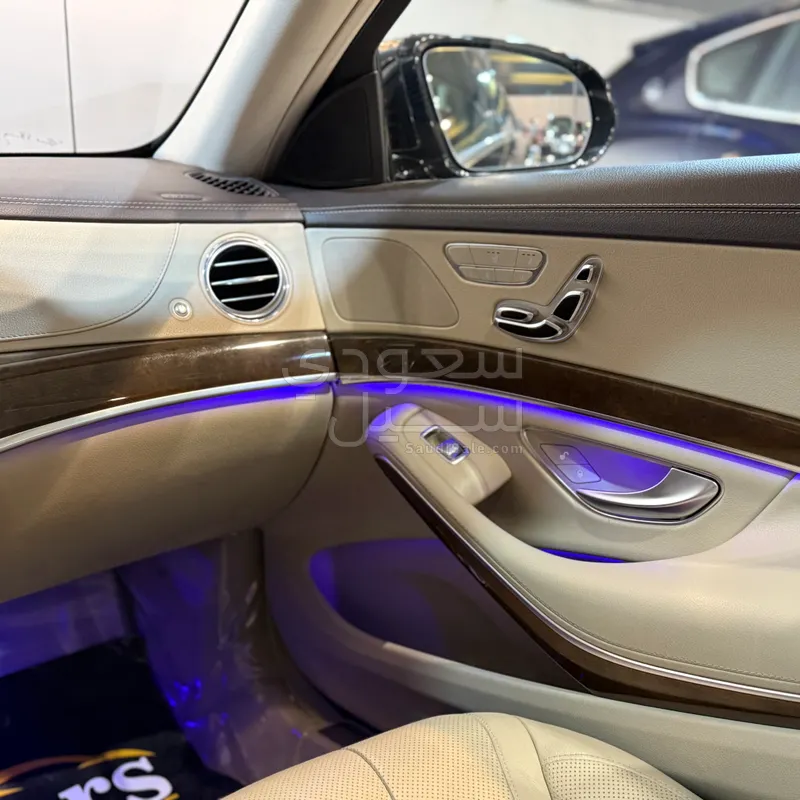 2015 مرسيدس - بنز إس 400