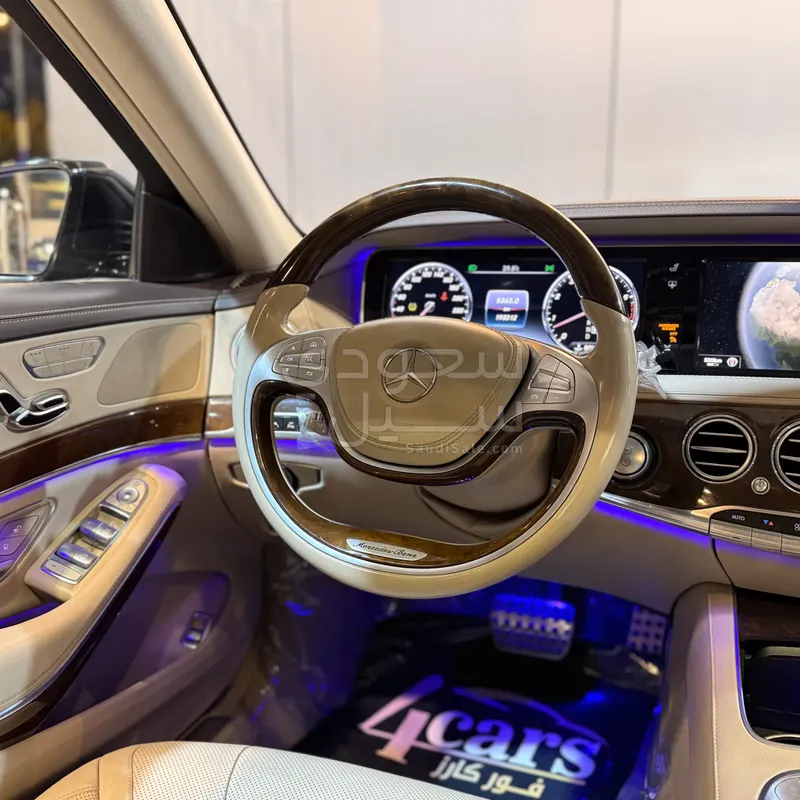 2015 مرسيدس - بنز إس 400