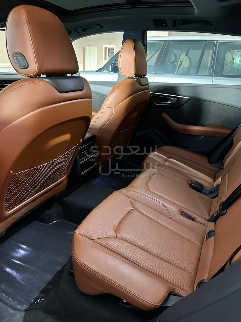 2021 اودي كيو 8 كواترو 55 تي اف اس اي