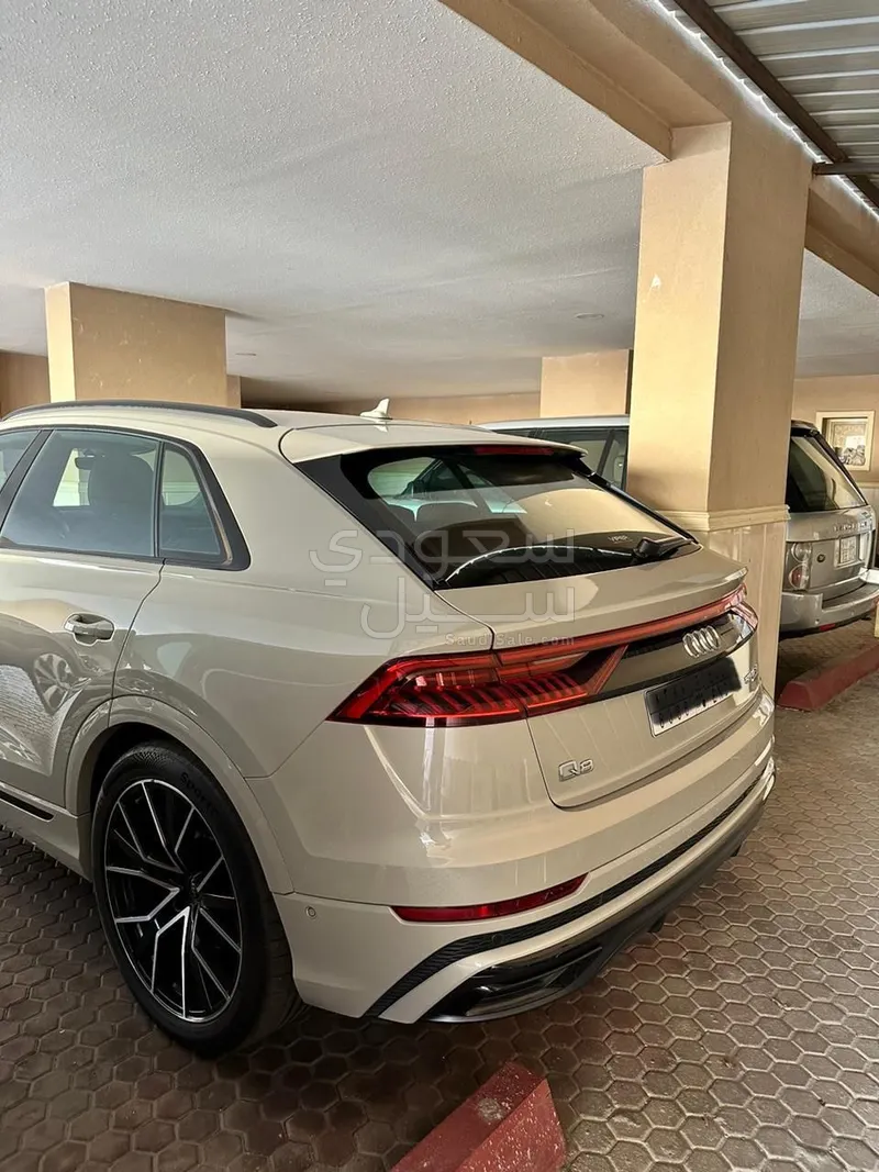 2021 اودي كيو 8 كواترو 55 تي اف اس اي