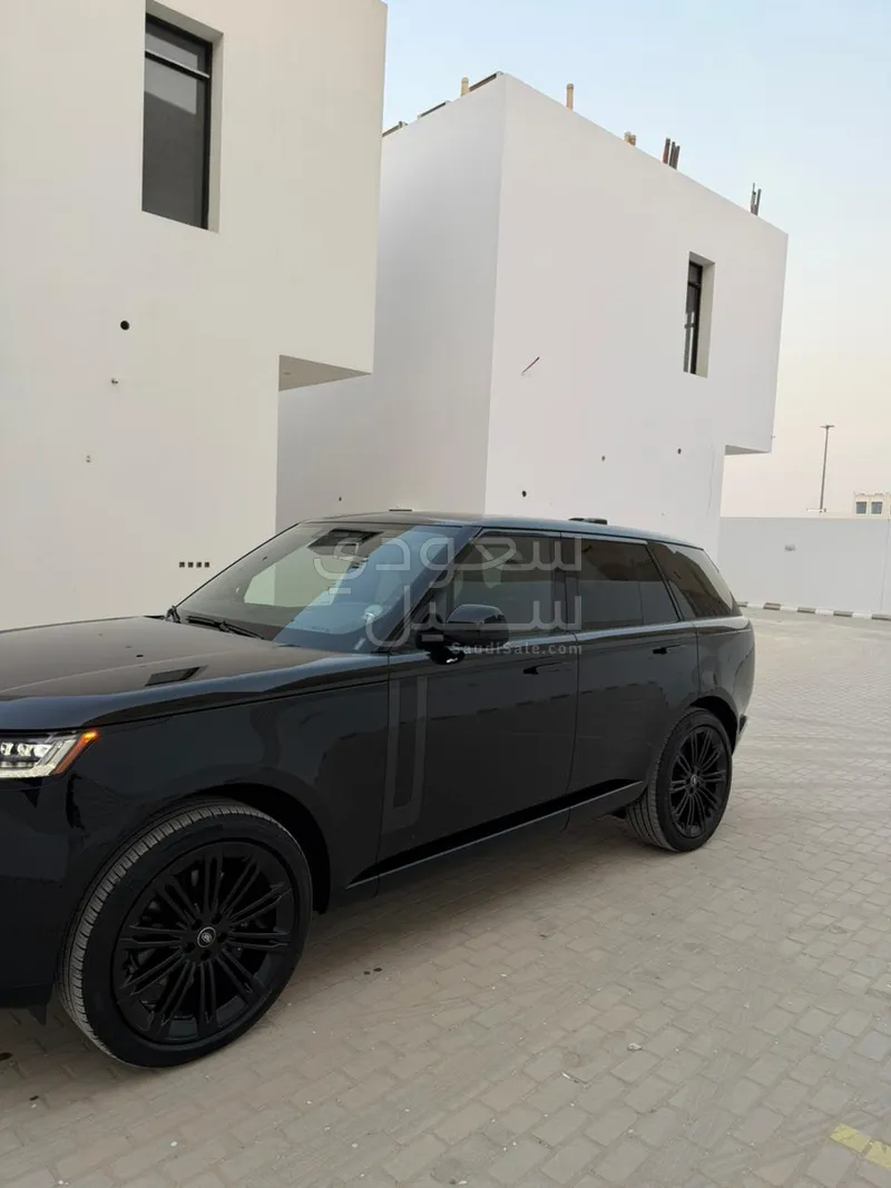 2025 لاند روفر رينج روفر اتش اس اي