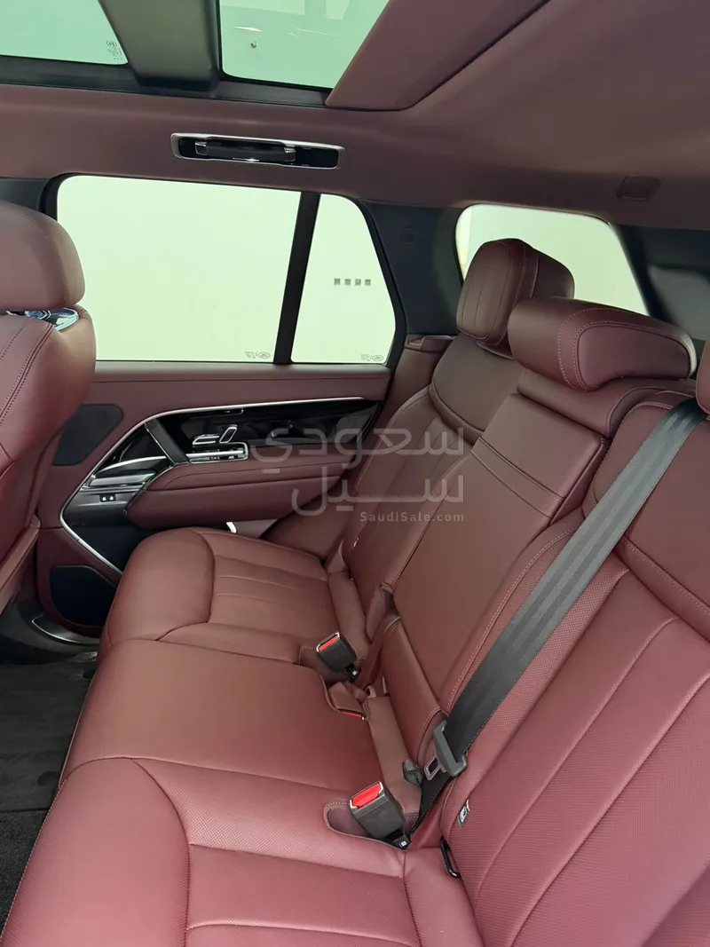 2025 لاند روفر رينج روفر اتش اس اي