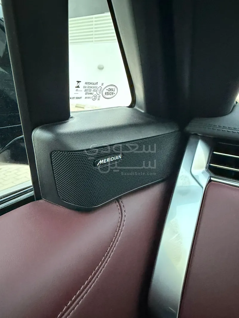 2025 لاند روفر رينج روفر اتش اس اي