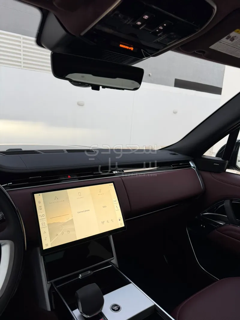 2025 لاند روفر رينج روفر اتش اس اي