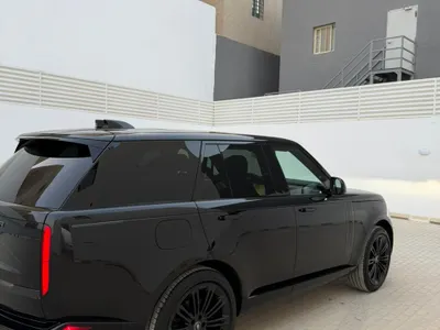 2025 لاند روفر رينج روفر اتش اس اي