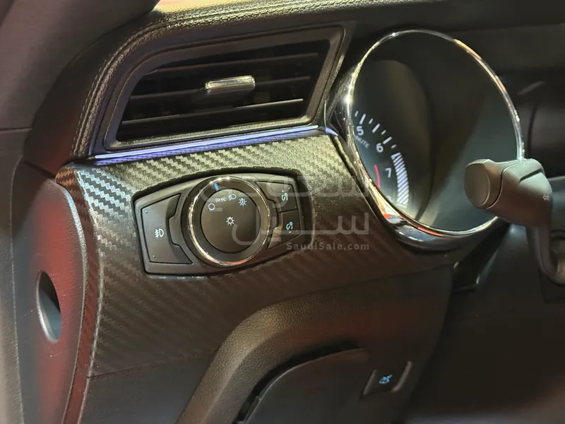 2016 فورد موستانغ