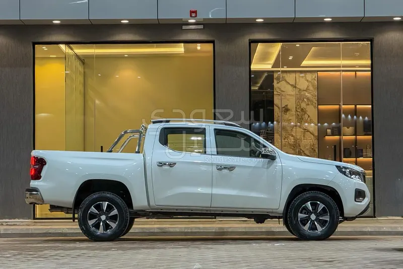 2023 بيجو بيك اب