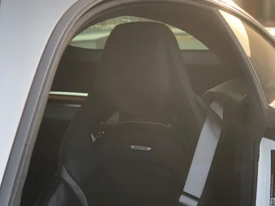 2018 مرسيدس - بنز جي تي أر أي إم جي