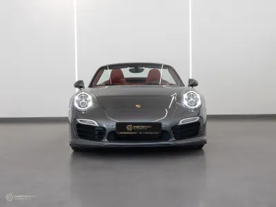 2015 بورش 911 توربو اس