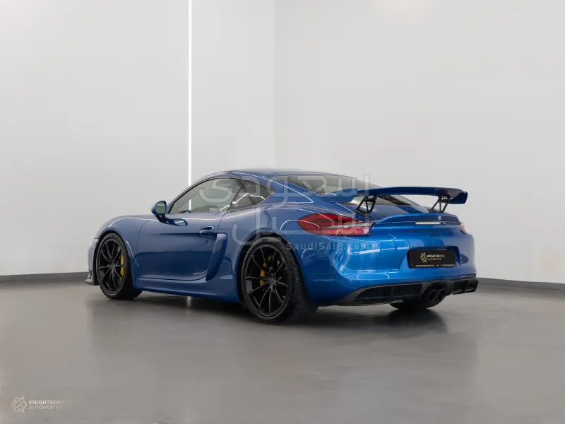 2016 بورش كايمان جي تي 4