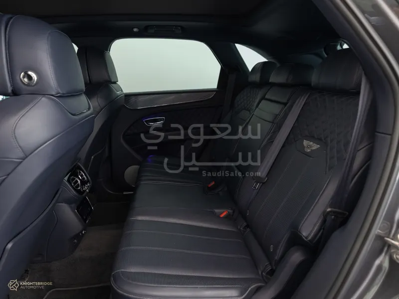 2021 بنتلي بنتايجا