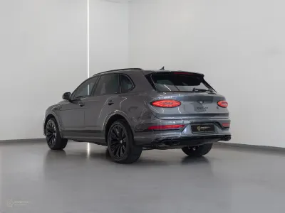 2021 بنتلي بنتايجا