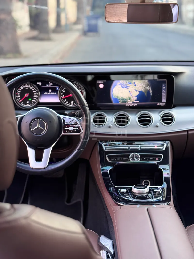2019 مرسيدس - بنز إي 200