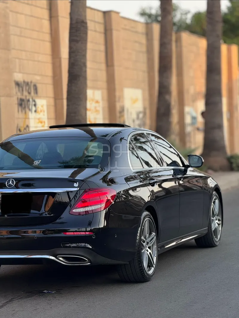 2019 مرسيدس - بنز إي 200